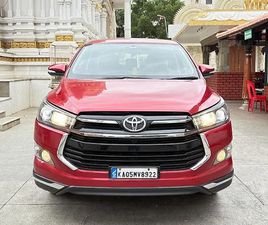 TOYOTA INNOVA