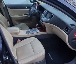 2013 GENESIS 3.8L TECHNOLOGY NAV, LEATHER, 2 SETS WHEELS!