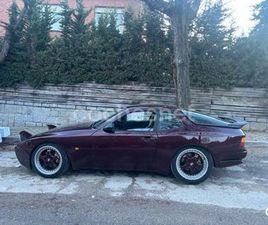 PORSCHE 944