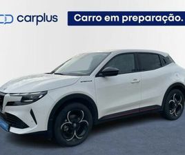 <LI CLASS=BREADCRUMBS-MODULE_LIST-ITEM__ZG-6Q ALFA ROMEO JUNIOR LAUNCH EDITION 1.2 136CV </OL>