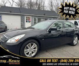 2015 INFINITI Q40 BASE