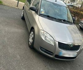 SKODA ROOMSTER SKODA ROOMSTER