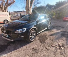 VOLVO V60 CROSS COUNTRY