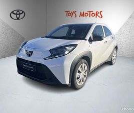 TOYOTA AYGO X 1.0 VVT-I 72 ACTIVE BUSINESS