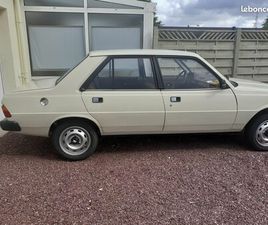VENDS PEUGEOT 305 GL ANNÉE 1979