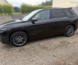 LEAPMOTOR C10 REEV 215CH DESIGN