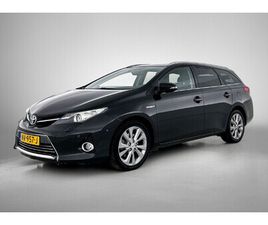 TOURING SPORTS 1.8 HYBRID EXECUTIVE