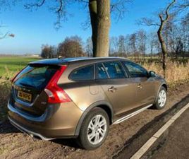 VOLVO V60 CROSS COUNTRY D3 POLAR+ |2017| LEER | APK 06-2026 — VOLVO — MARKTPLAATS