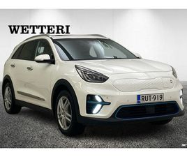 BUSINESS LUXURY 64,8 KWH 204 HV / 1-OM.-TEHDASTAKUU / SOH 96,1% / NAHKAT / AVAIMETON / KOUKKU / LED / PENKIN TUULETUS /