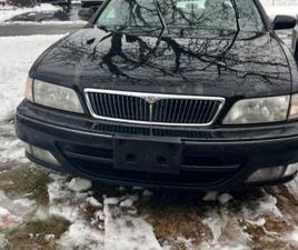 1998 INFINITI I30 BLACK