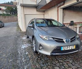 TOYOTA AURIS TOURING SPORTS 1.8 HYBRID ABRIL/15