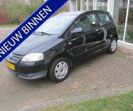 VOLKSWAGEN FOX - 1.2 TRENDLINE