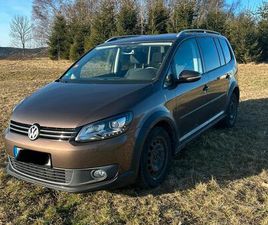 VW CROSS TOURAN