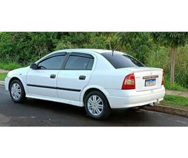 SEDAN/ GL SEDAN 1.8 MPFI 4P