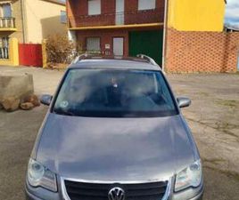 VOLKSWAGEN TOURAN VOLKSWAGEN - TOURAN