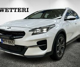 KIA XCEED 1,4 T-GDI ISG 140HV EX DCT AT /PERUUTUSKAMERA/VETOKOUKKU/NAVIGOINTIJÄRJÄSTELMÄ - /SUOMI-AUTO/MERKKILIIKKEEN HUOLTOKIRJA/HIENOSTI PIDETTY YKSILÖ/WETTER