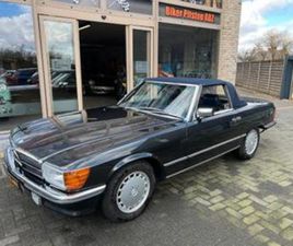 ② MERCEDES 560 SL — OLDTIMERS & ANCÊTRES — 2EMEMAIN