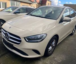 MERCEDES-BENZ B 180 D DCT/STYLE