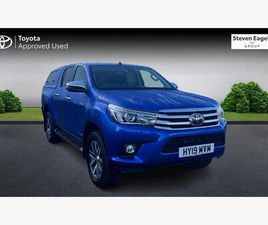 TOYOTA HILUX DOUBLE CABINE TOYOTA HILUX INVINCIBLE PICKUP'S 2.4 D-4D INVINCIBLE AUTO 4WD EURO 6 (START/STOP) 4DR (TSS)