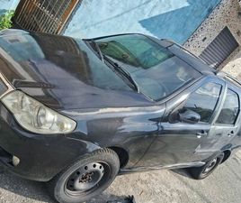 FIAT PALIO BREAK WEEKEND HLX 1.8 MPI FLEX 4P