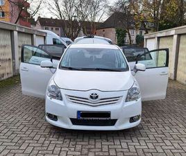 COROLLA VERSO 2.2 D-CAT DPF EXECUTIVE