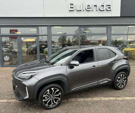 CROSS HYBRID 1.5VVT-I FWD TEAM DEUTSCHLAND