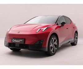 LYNK & CO 02 MORE PŘEDVÁDĚCÍ VŮZ