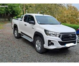 PICK UP TOYOTA HILUX XTRA-CAB 2,4L