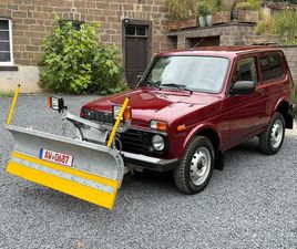 LADA NIVA 1.7 LEGEND SCHNEESCHILD WINTERDIENST SCHNEE