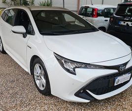 TOYOTA COROLLA TOURING SPORTS 1.8 HYBRID BUSINESS TECH
