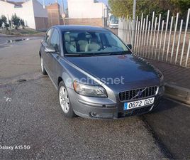 VOLVO S40 2.0D KINETIC