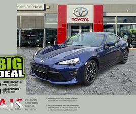 PLUS LEDER / ALCANTARA