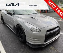 USED 2015 NISSAN GT-R BLACK EDITION