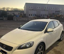 VOLVO V40 D2 VOLVO V40 1.6 D2 KINETIC