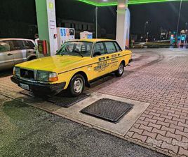 VOLVO 244
