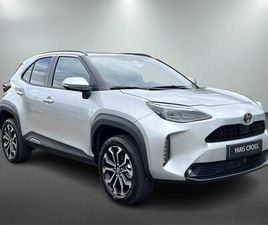 TOYOTA YARIS CROSS 1.5 HYBRIDE 130 PK BLACK EDITION, SAFETY + WINTER PAKKET.