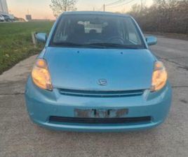 DAIHATSU SIRION ② DAIHATSU SIROIN 1.0 ESSENCE — DAIHATSU — 2EMEMAIN
