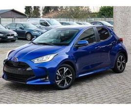 TOYOTA YARIS ② TOYOTA YARIS ICONIC-UITVOERING*CAMERA*CRUISE-CONTROLE*CARPL — TOYOTA — 2EMEMAIN