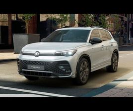 VOLKSWAGEN TIGUAN VOLKSWAGEN TIGUAN 1.5 ETSI R-LINE 150CV DSG NUOVA A LIVORNO