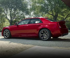 CHRYSLER 300 SERIES 2022 CHRYSLER 300 SERIES TOURING