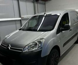 1.6 BLUEHDI FULL OPTIONS CARNET COMPLET !