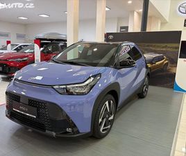 TOYOTA AYGO 1,5 HEV 116K EXECUTIVE