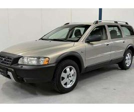 VOLVO XC70 D5 2.4D MOMENTUM AUT.