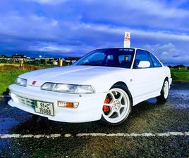 VINTAGE & CLASSIC CARS