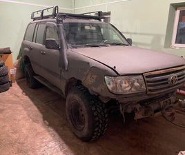 TOYOTA LAND CRUISER