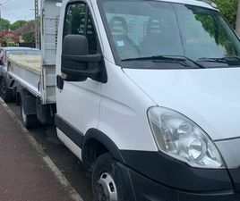 IVECO LKW/TRUCKS FOURGON UTILITAIRE BENNE 3,5T À VENDRE - TRÈS BON ÉTAT