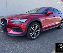 VOLVO V60 D4 VOLVO V60 2.0 190CH CROSS COUNTRY PRO AWD H/K+AHK+CAM+19