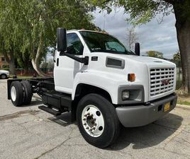 2008 GMC TOPKICK C-6500 CAB CHASSIS -WE FINANCE AND NATIONWIDE SHIPPING!