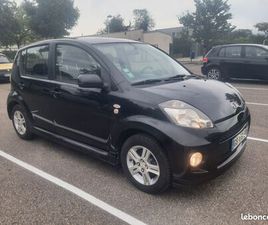 DAIHATSU SIRION TEGARA 1.3 VVT-I 87 CT VIERGE / EMBRAYAGE NEUF / 4 PNEUS NEUFS / CHAÎNE DISTRIBUTION / RÉVISÉE / HISTORIQUE COMPLET / DEUXIÈME MAIN / NON FUMEUR