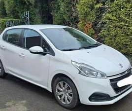 PEUGEOT 208 1.6 HDI 100 CV SOCIÉTÉ